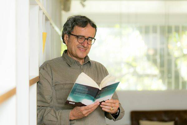 Embaixador Raul de Taunay é eleito para a Academia Brasiliense de Letras